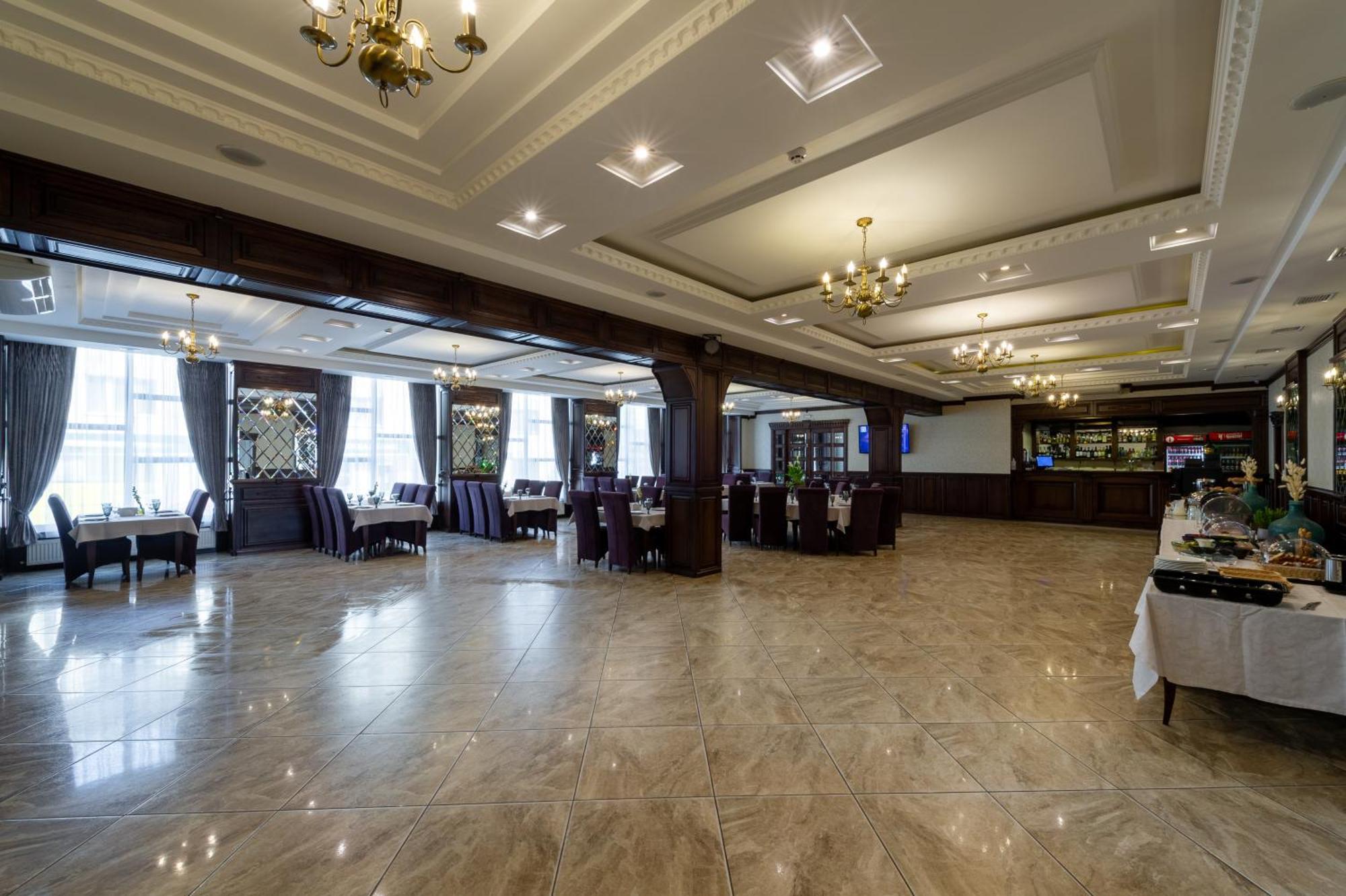 Avalon Palace テルノーピリ エクステリア 写真